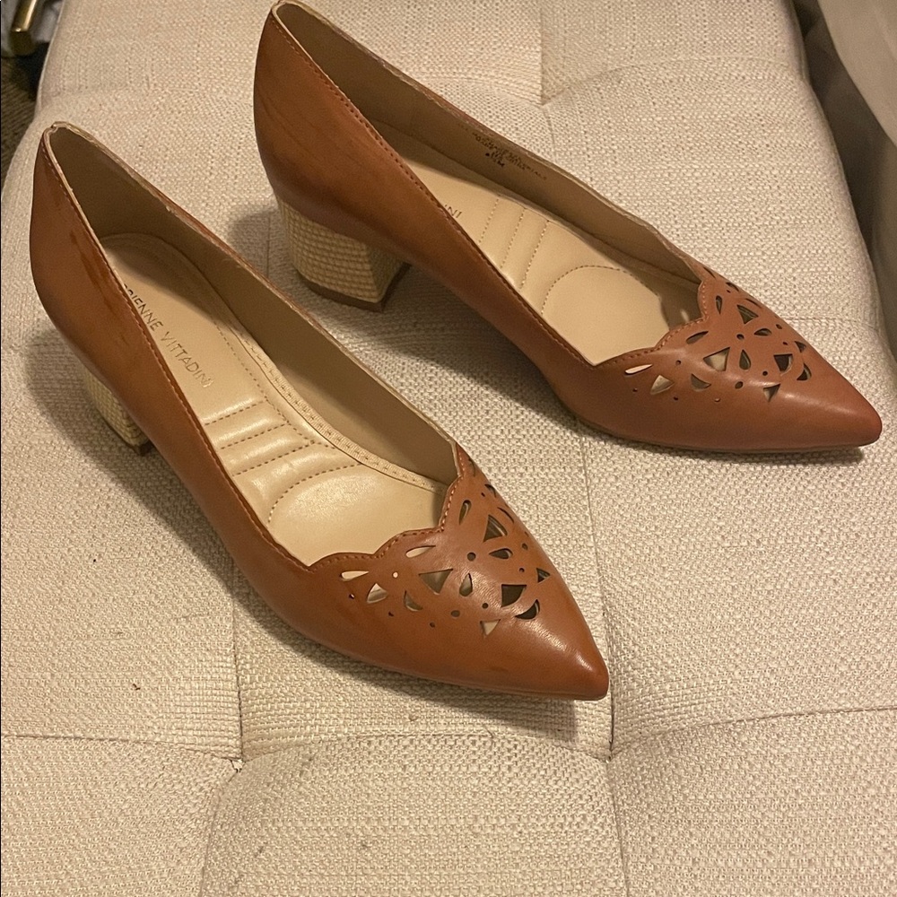 Adrienne Vittadini Tan Leather Heels